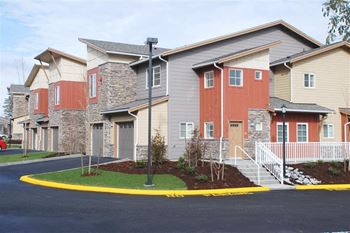 Townhome-Style Living with Attached Garage at Reunion at Redmond Ridge, Redmond, Washington
